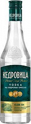 Водка Кедровица 0.5л на кедровых орехах 40% Россия*12